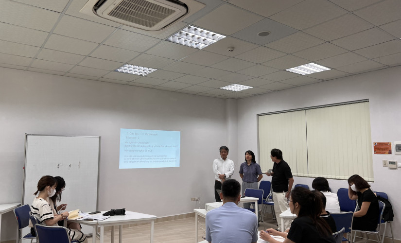 THẦY KATSUOKI FUJII ĐÀO TẠO CHUYÊN SÂU VỀ VĂN HÓA NHẬT BẢN TẠI JIS 