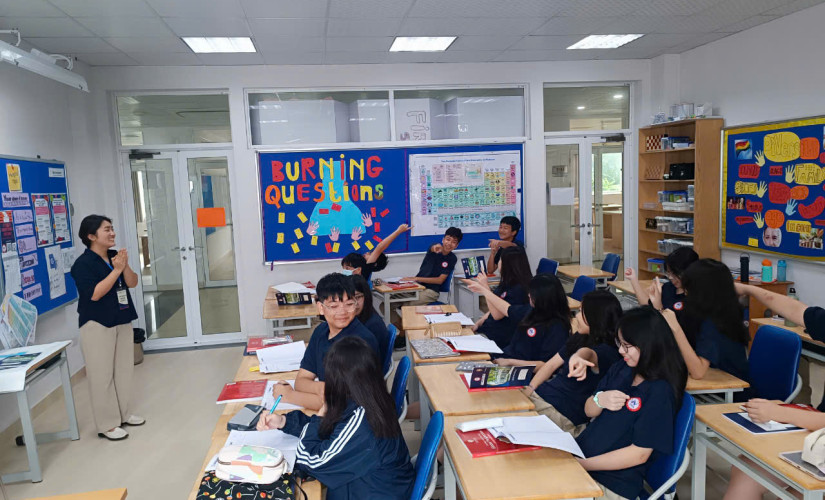 DỰ ÁN CỘNG ĐỒNG Ý NGHĨA CỦA HỌC SINH JIS CÙNG TỔ CHỨC BLUE DRAGON