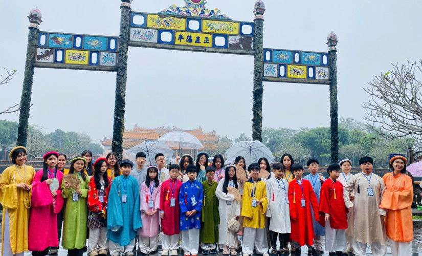 KHI LỊCH SỬ GẦN HƠN QUA NHỮNG TRẢI NGHIỆM TẠI XỨ HUẾ