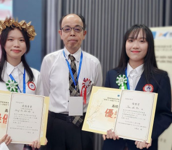 Chúc mừng 2 nữ sinh JIS giành giải Nhất, Nhì cuộc thi Hùng biện Tiếng Nhật Hosei Cup lần thứ 8