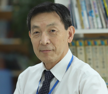 Thầy Toyama Shinji