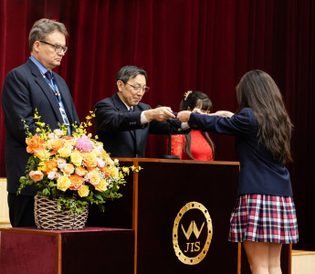 Ấn tượng lễ trao bằng tốt nghiệp kiểu Nhật tại trường Quốc tế Nhật Bản
