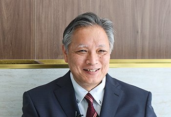 Thay HT mới Thay HT mới